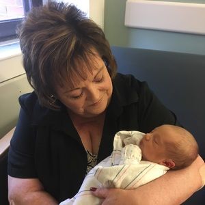 Meet your Posher, Debbie